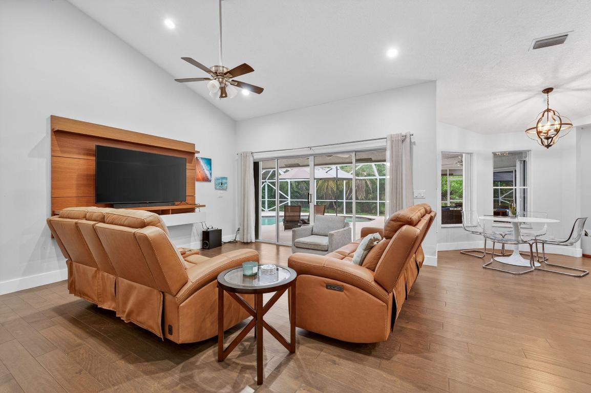 ISLE OF MISSION BAY - Residential