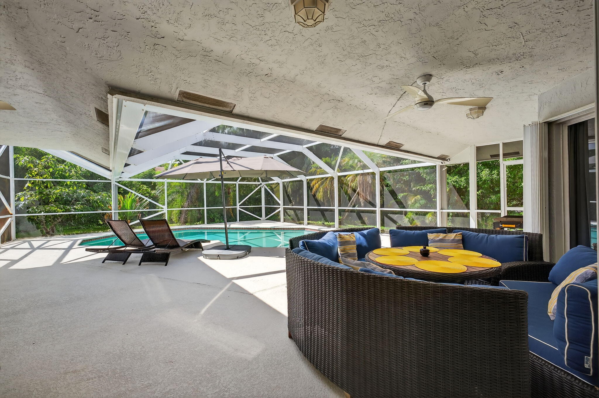 ISLE OF MISSION BAY - Residential