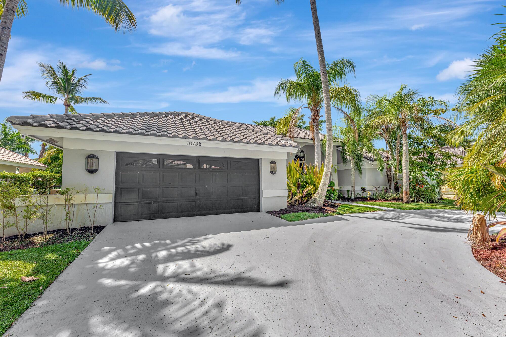 10738 Santa Rosa Drive
