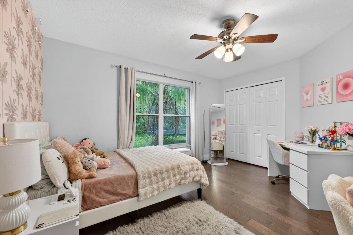 ISLE OF MISSION BAY - Residential