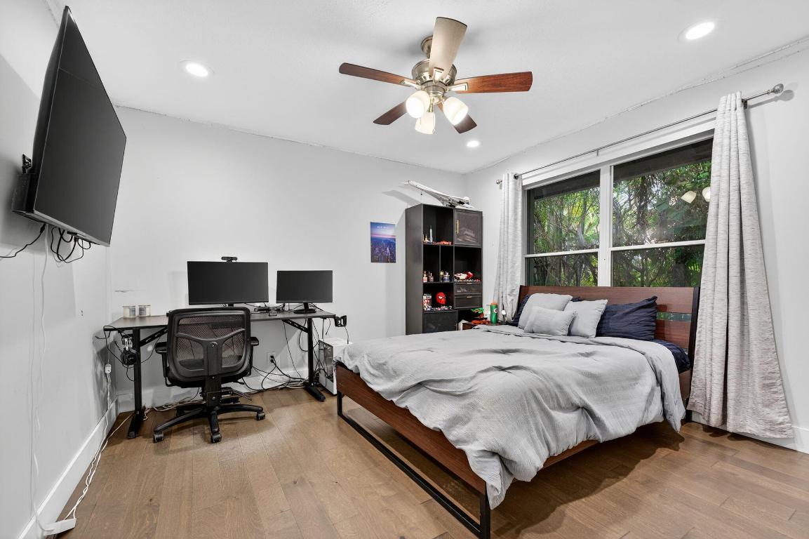 ISLE OF MISSION BAY - Residential