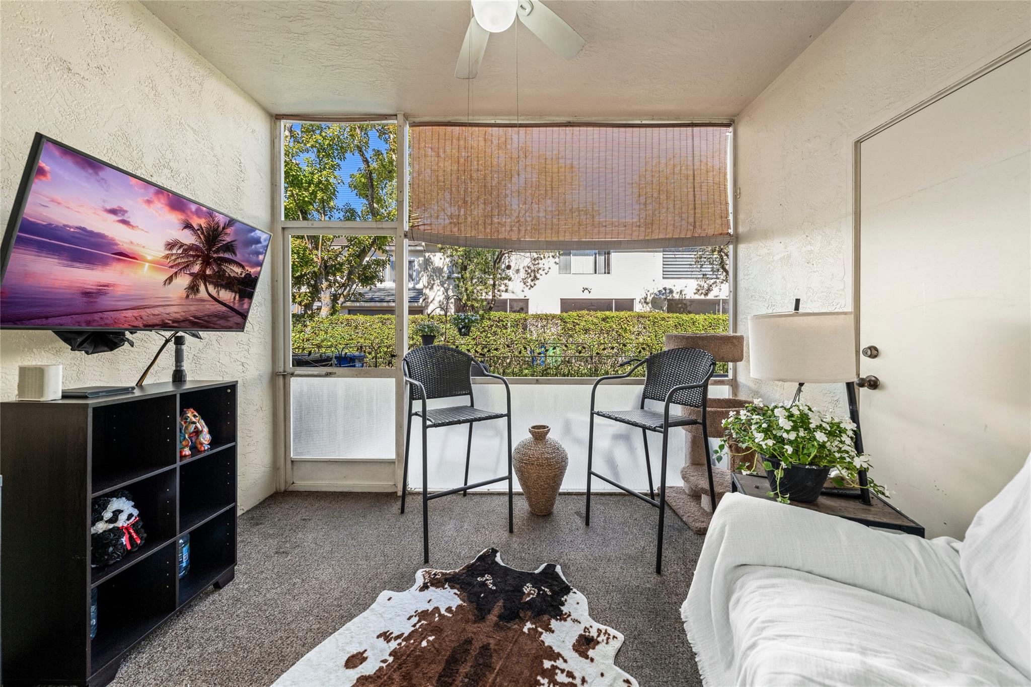 Coral Reef Club - Residential
