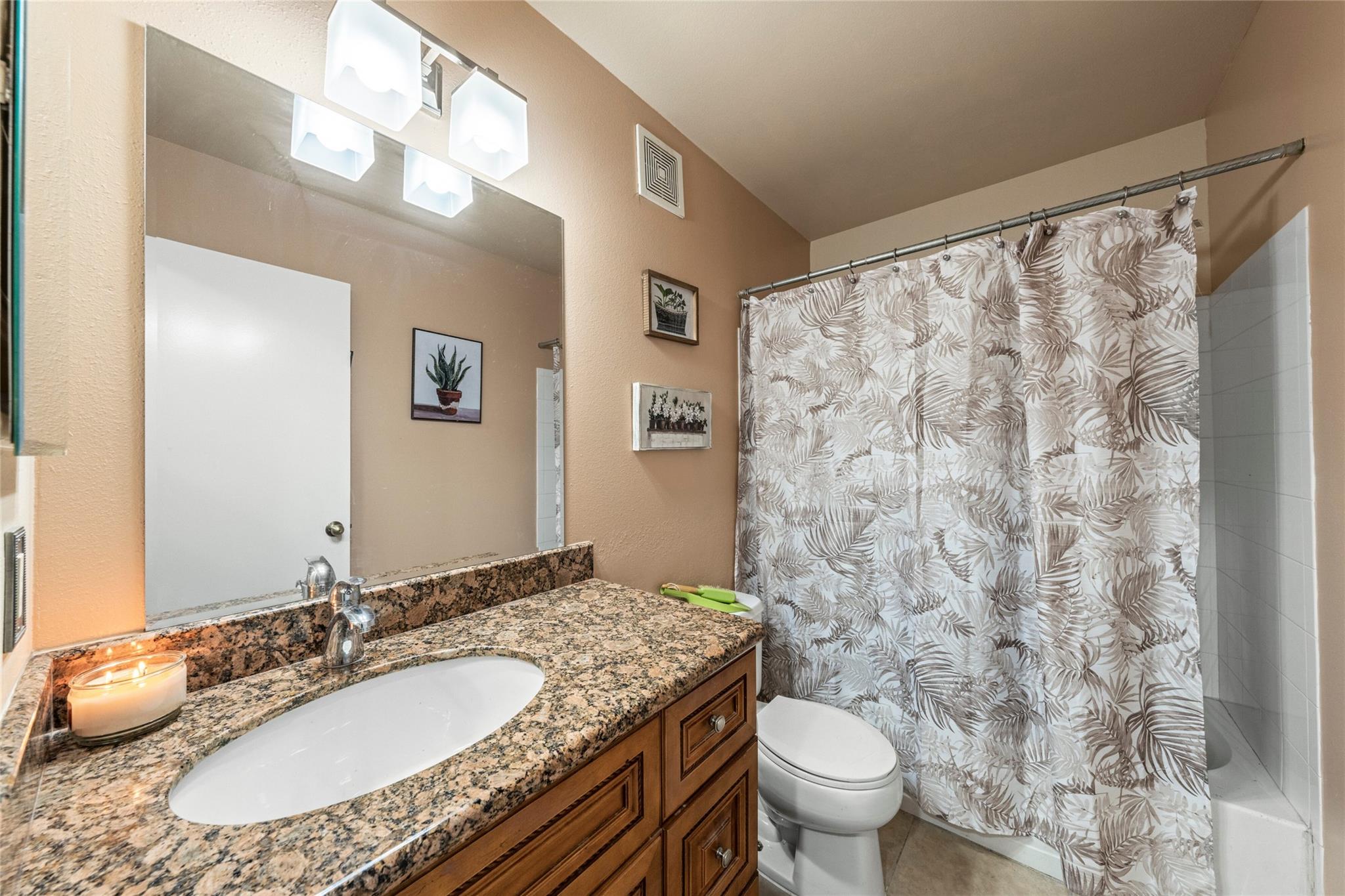 Coral Reef Club - Residential