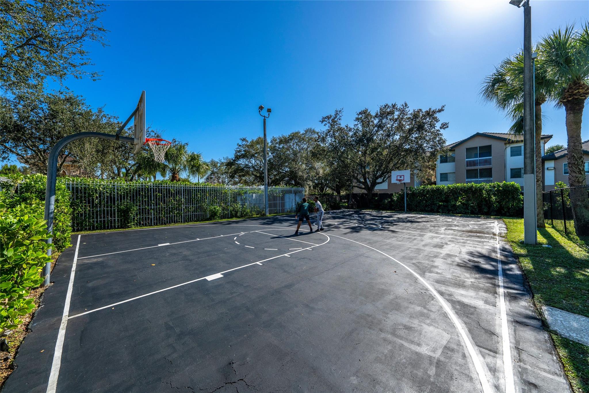 Coral Reef Club - Residential