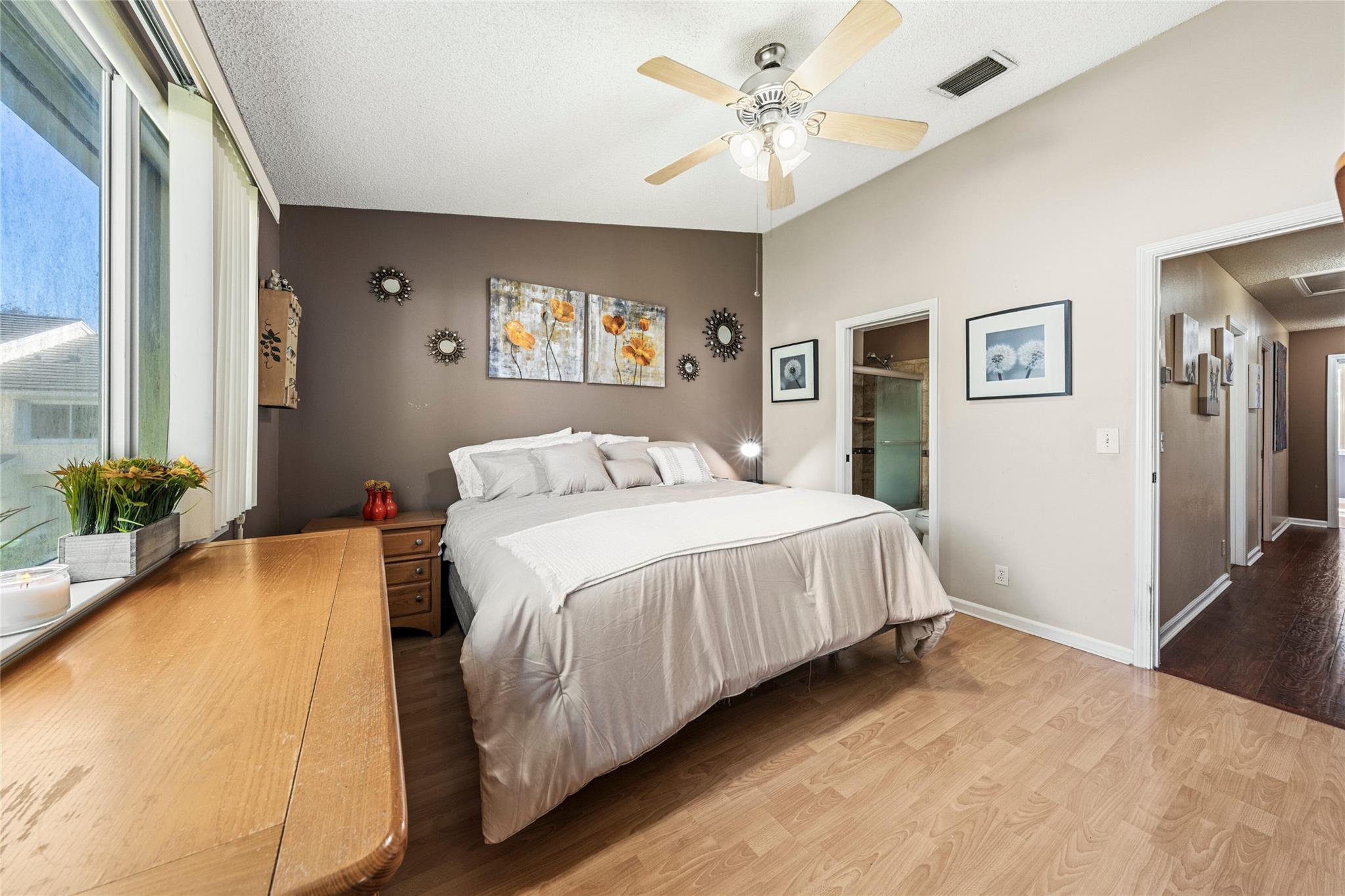 Coral Reef Club - Residential