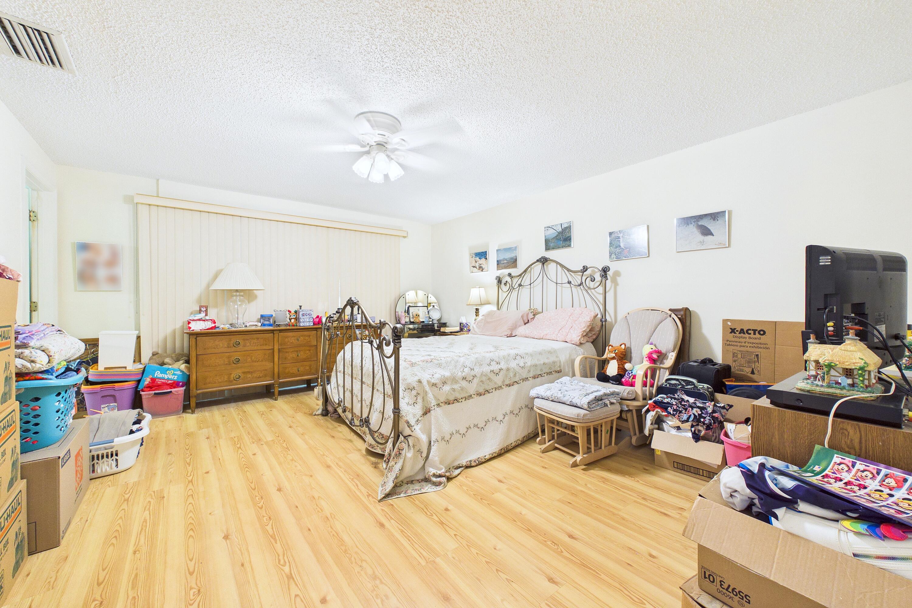 MAPLEWOOD TOWNHOUSES CONDO - Residential