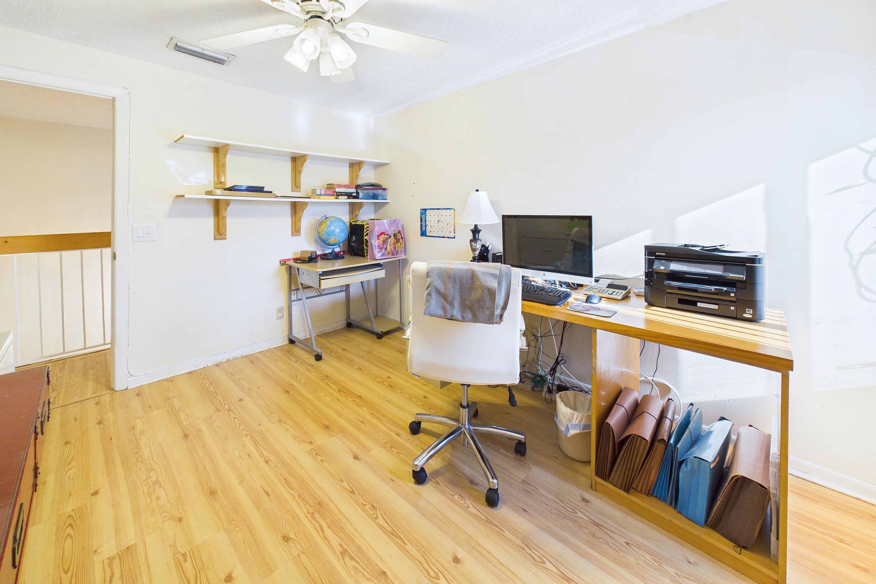 MAPLEWOOD TOWNHOUSES CONDO - Residential