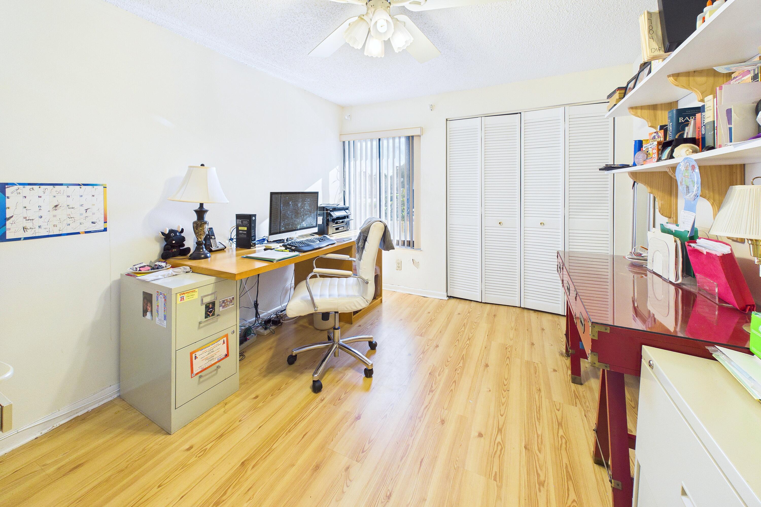 MAPLEWOOD TOWNHOUSES CONDO - Residential