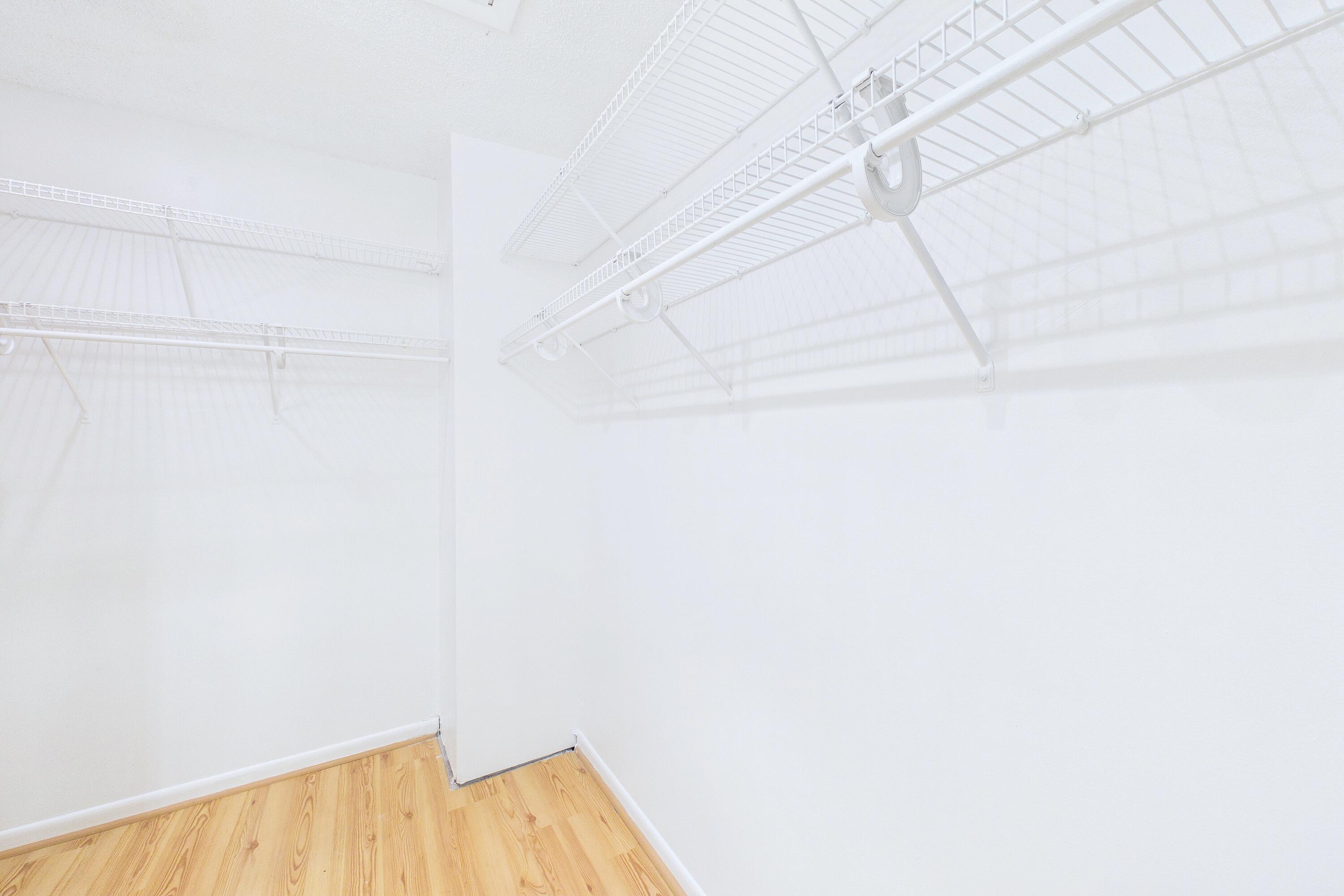 MAPLEWOOD TOWNHOUSES CONDO - Residential