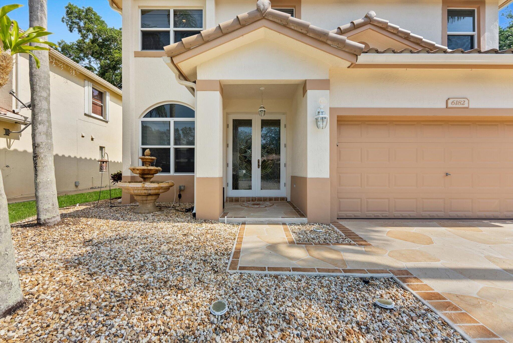 REGENCY LAKES AT COCONUT CREEK - Residential