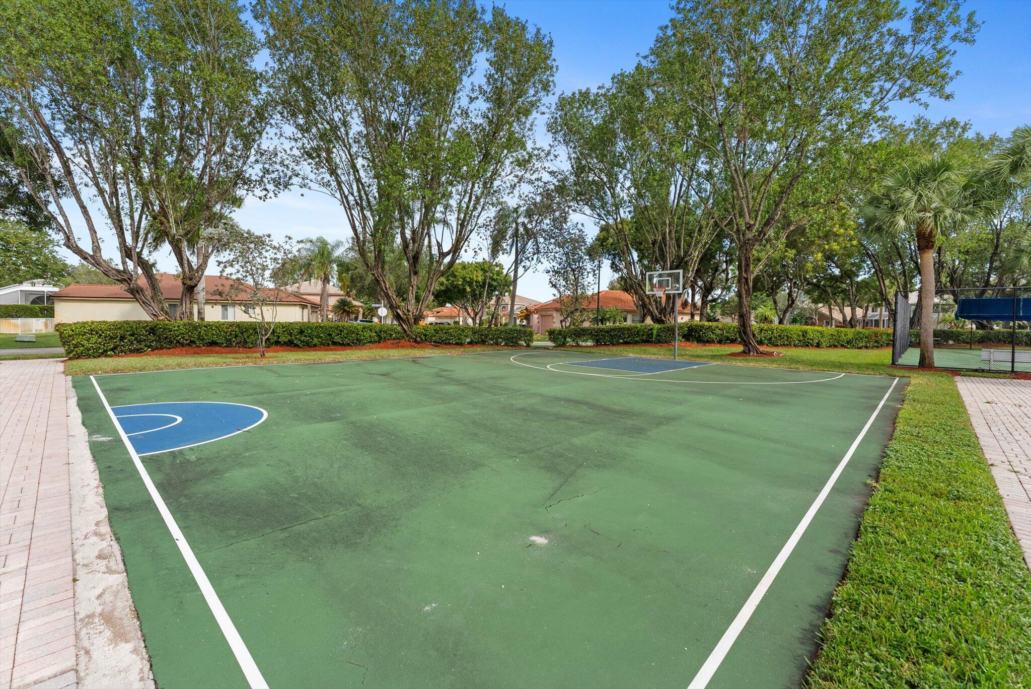 REGENCY LAKES AT COCONUT CREEK - Residential