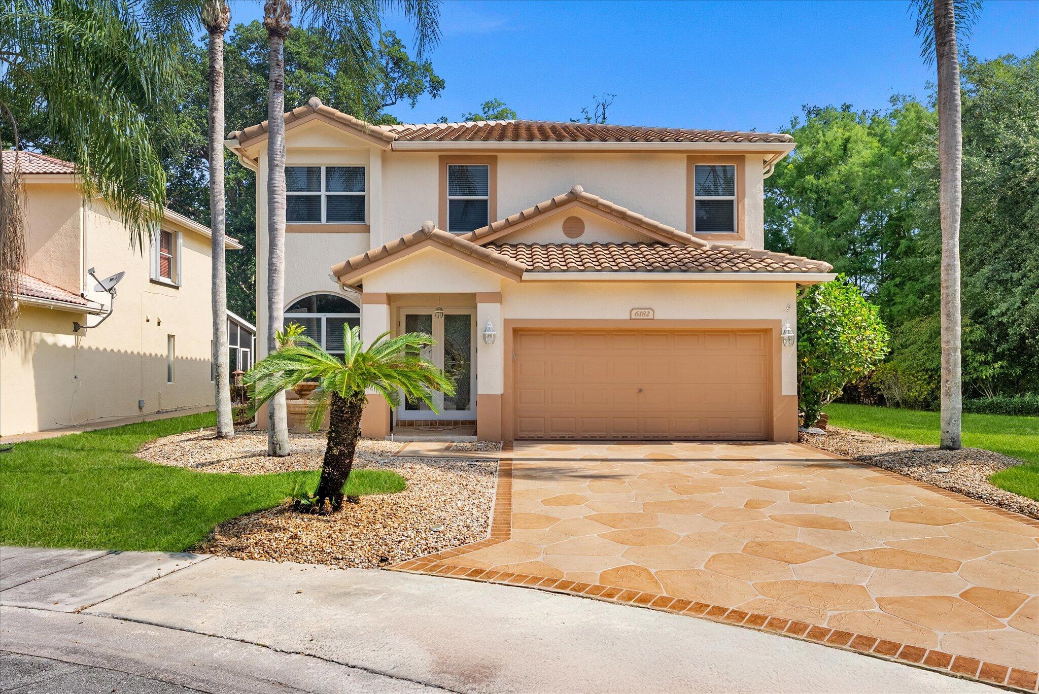 REGENCY LAKES AT COCONUT CREEK - Residential