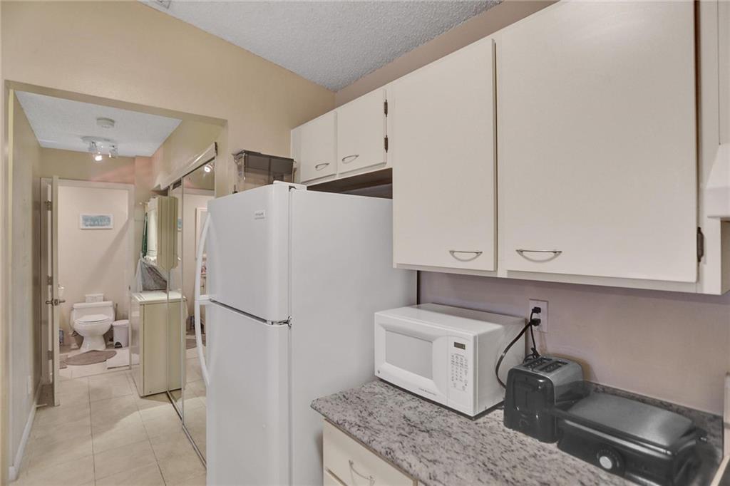 BOCA COVE CONDO - Residential