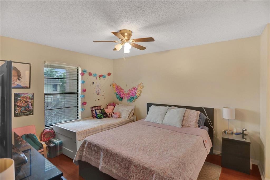 BOCA COVE CONDO - Residential