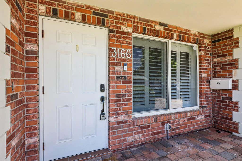 Photo of 3166 NW 68TH Street, Fort Lauderdale, FL 33309 (MLS # B26055785)