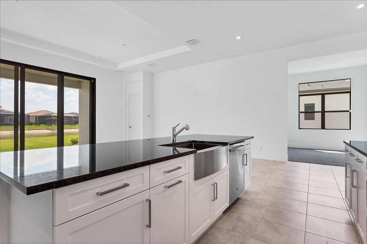 11297 SW Pietra Way - Photo 4