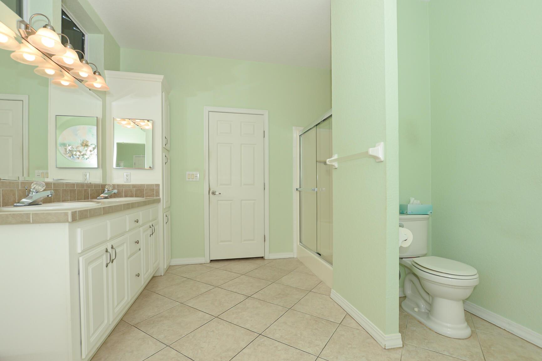 EAGLE'S RETREAT AT SAVANN - Residential