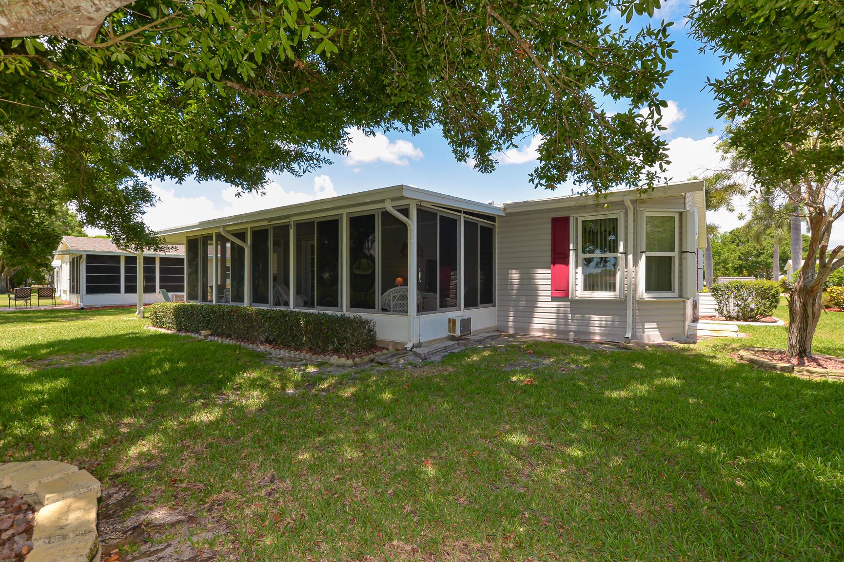 EAGLE'S RETREAT AT SAVANN - Residential