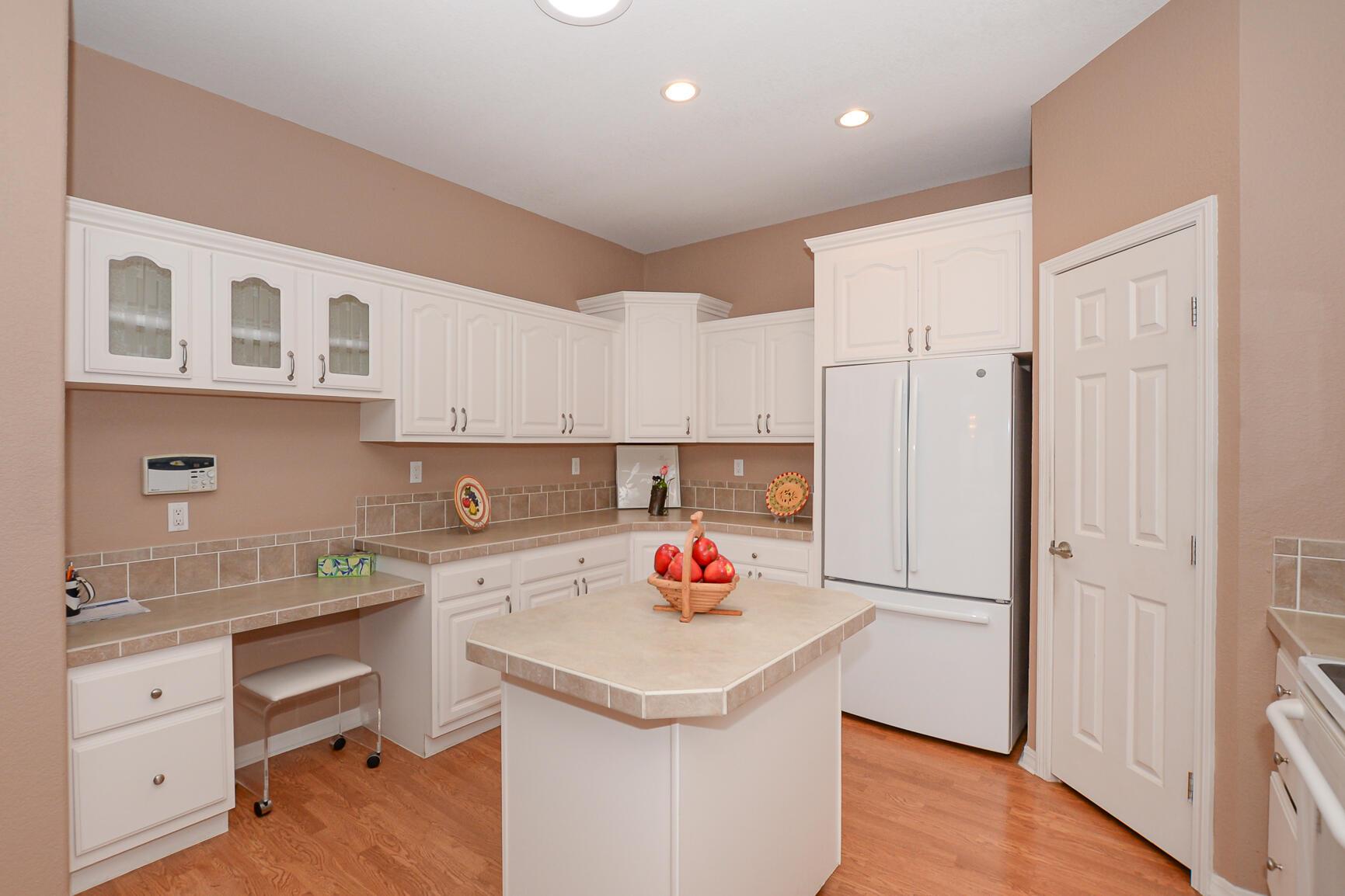 EAGLE'S RETREAT AT SAVANN - Residential