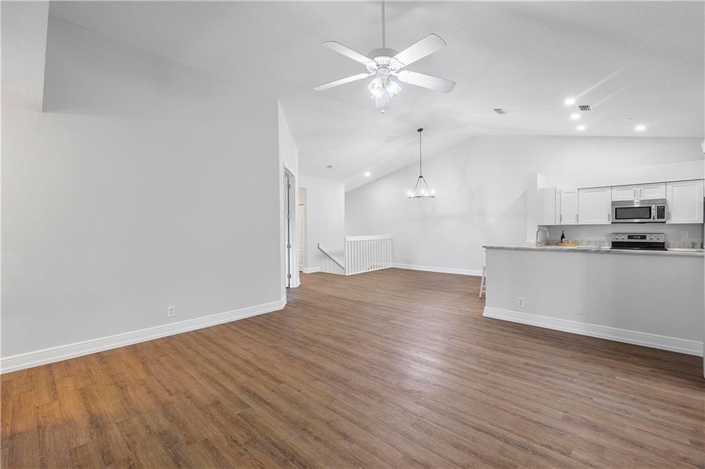 Mill Run Carriage Homes - Residential
