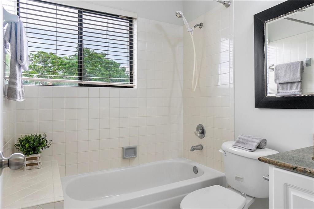 Mill Run Carriage Homes - Residential