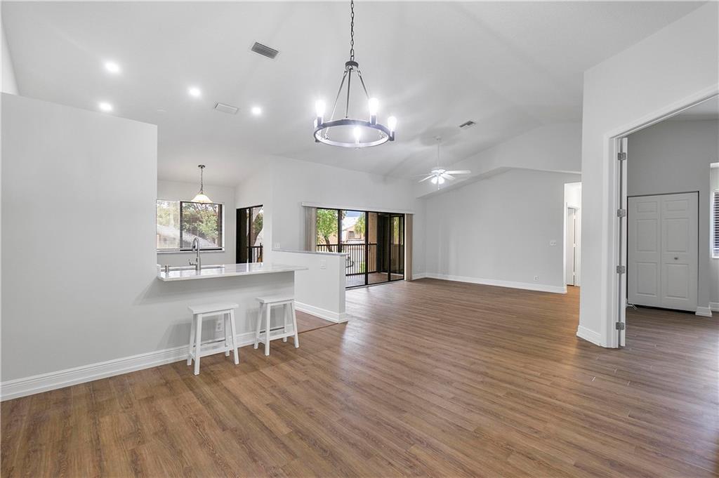 Mill Run Carriage Homes - Residential