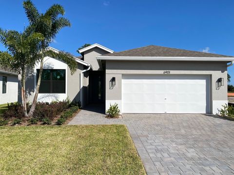 Photo of 6901 SE Park Trace Drive, Stuart, FL 34997 (MLS # R11124743)