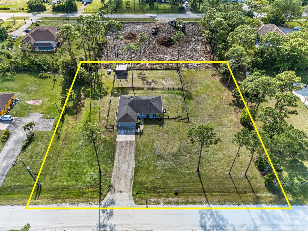 Photo of 12876 75th Lane N, West Palm Beach, FL 33412 (MLS # R11147421)