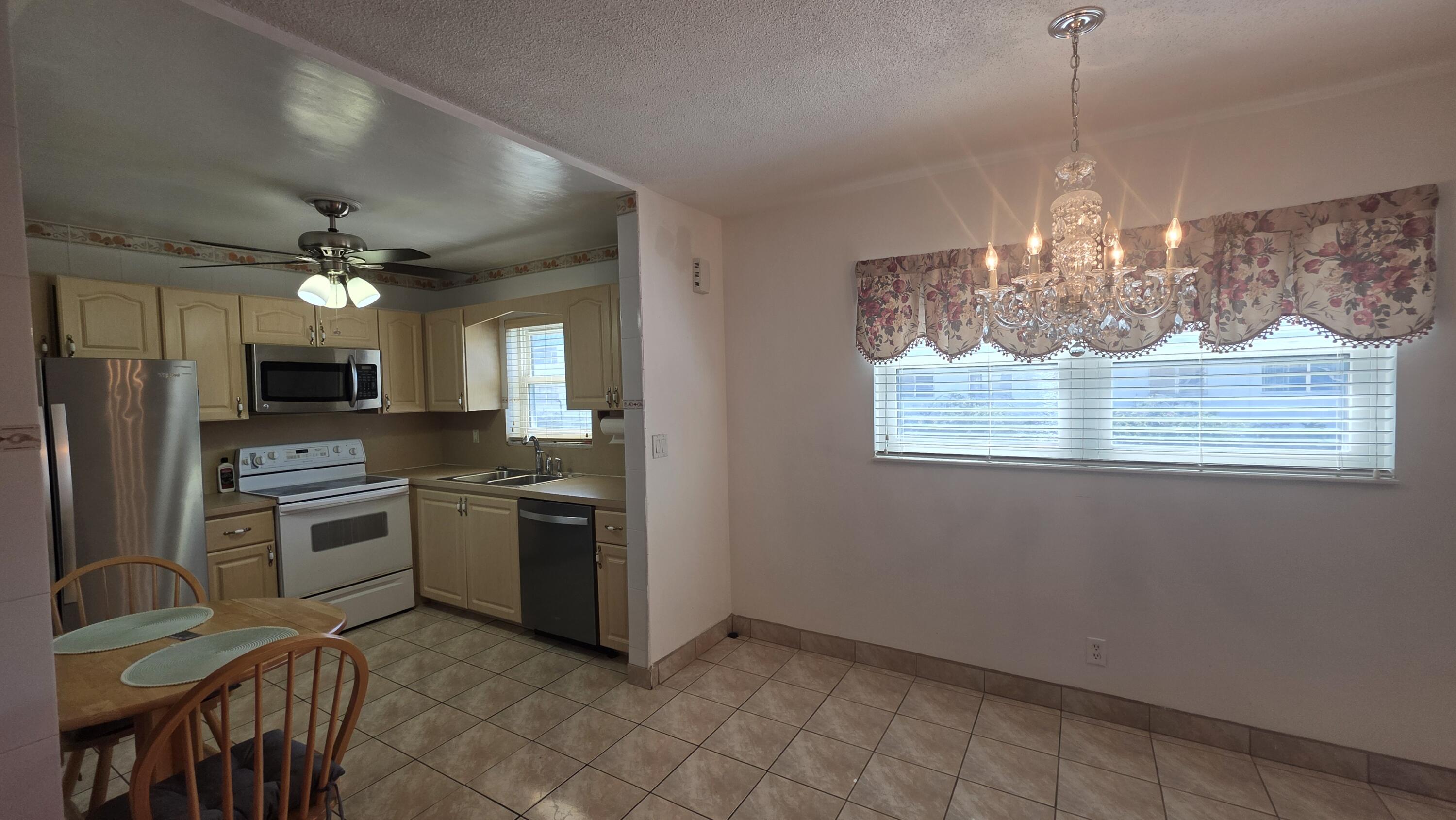 BEVERLY HILLS CONDO NUMBER FIVE - Residential