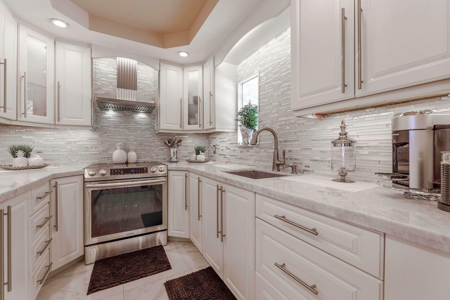 BELLE VUE PARK ADD - Commercial Sale