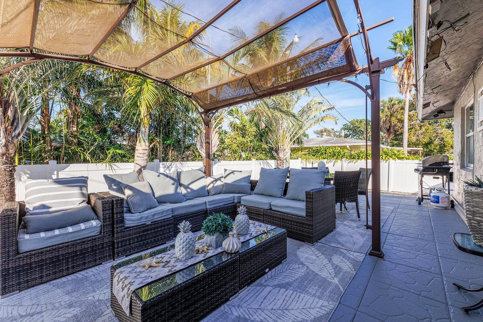 BELLE VUE PARK ADD - Commercial Sale