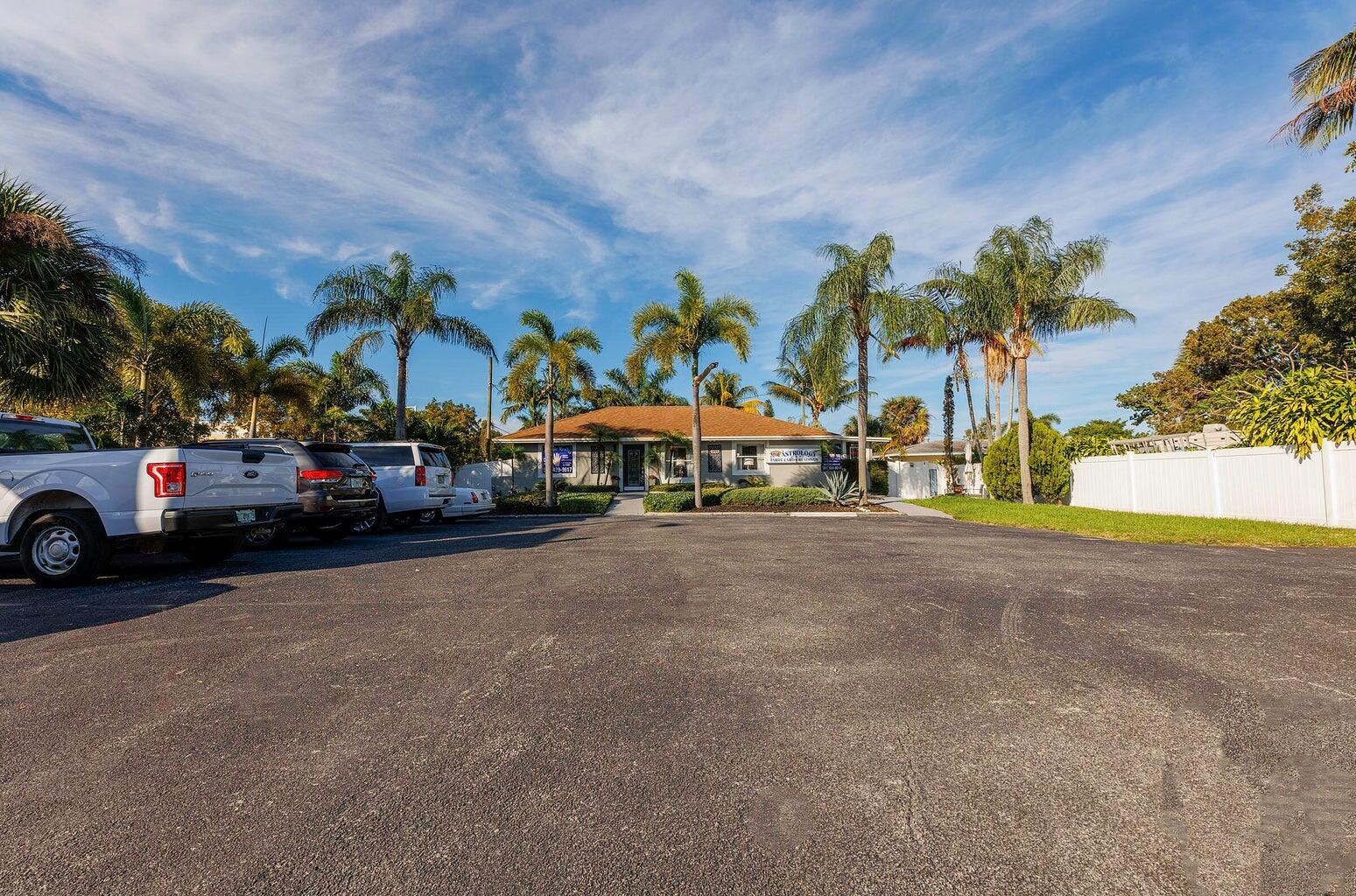 View photos, virtual tours, details... 2935 Lake Worth Road