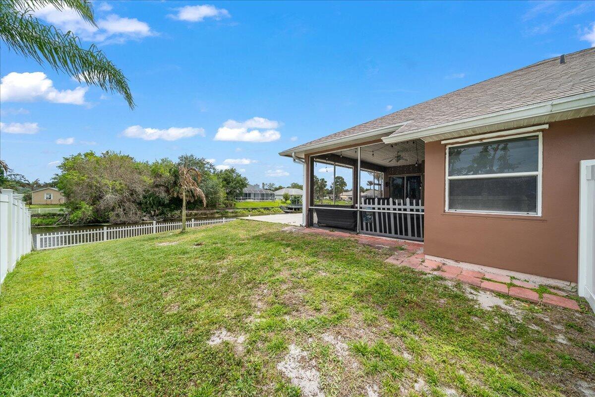 SEBASTIAN HIGHLANDS UNIT 11 - Residential