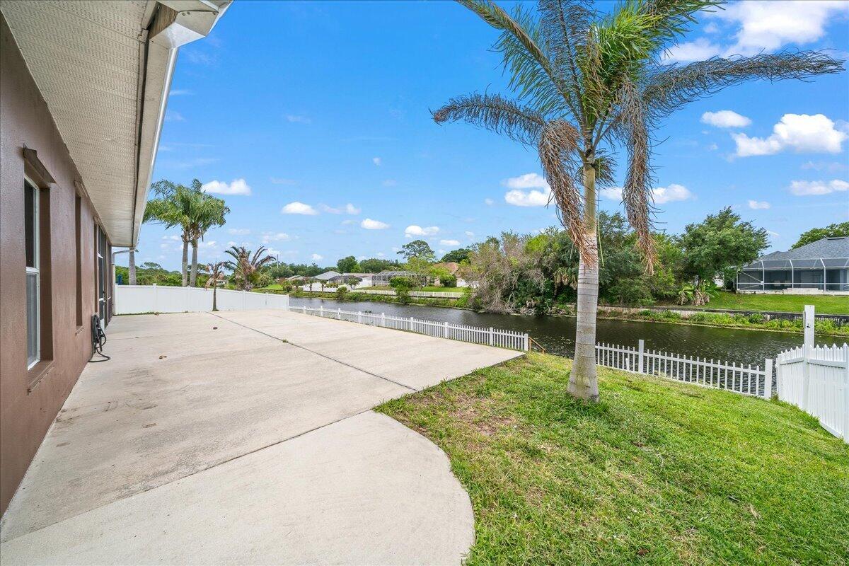 SEBASTIAN HIGHLANDS UNIT 11 - Residential