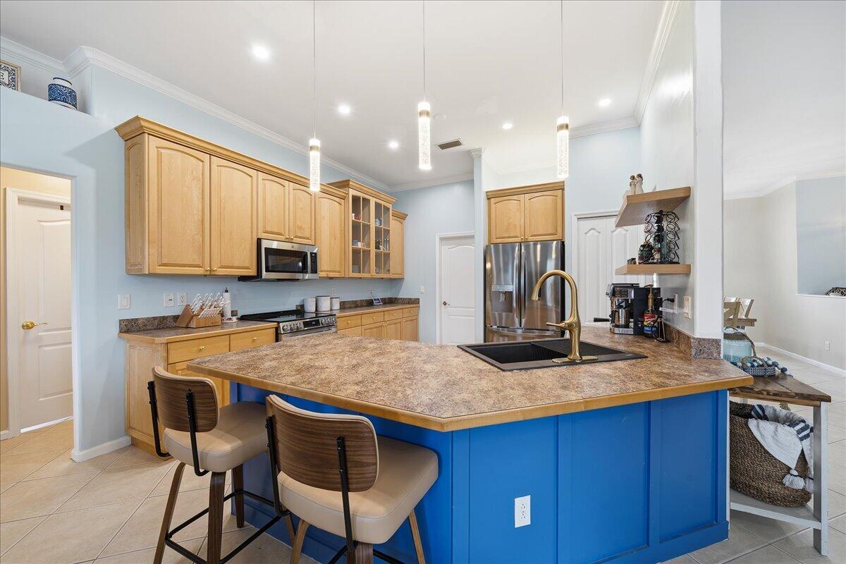 SEBASTIAN HIGHLANDS UNIT 11 - Residential