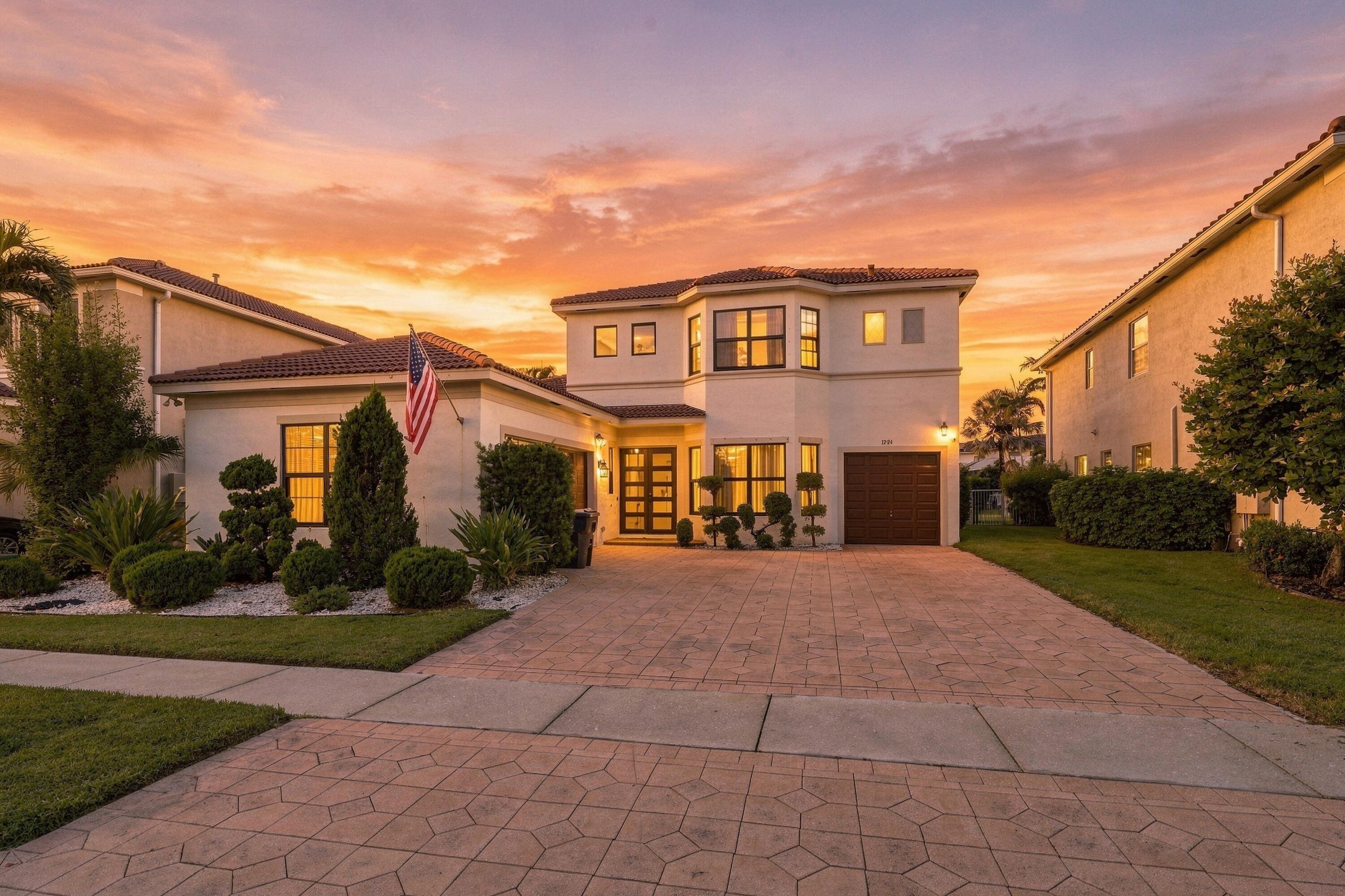 1224 BAY VIEW Way