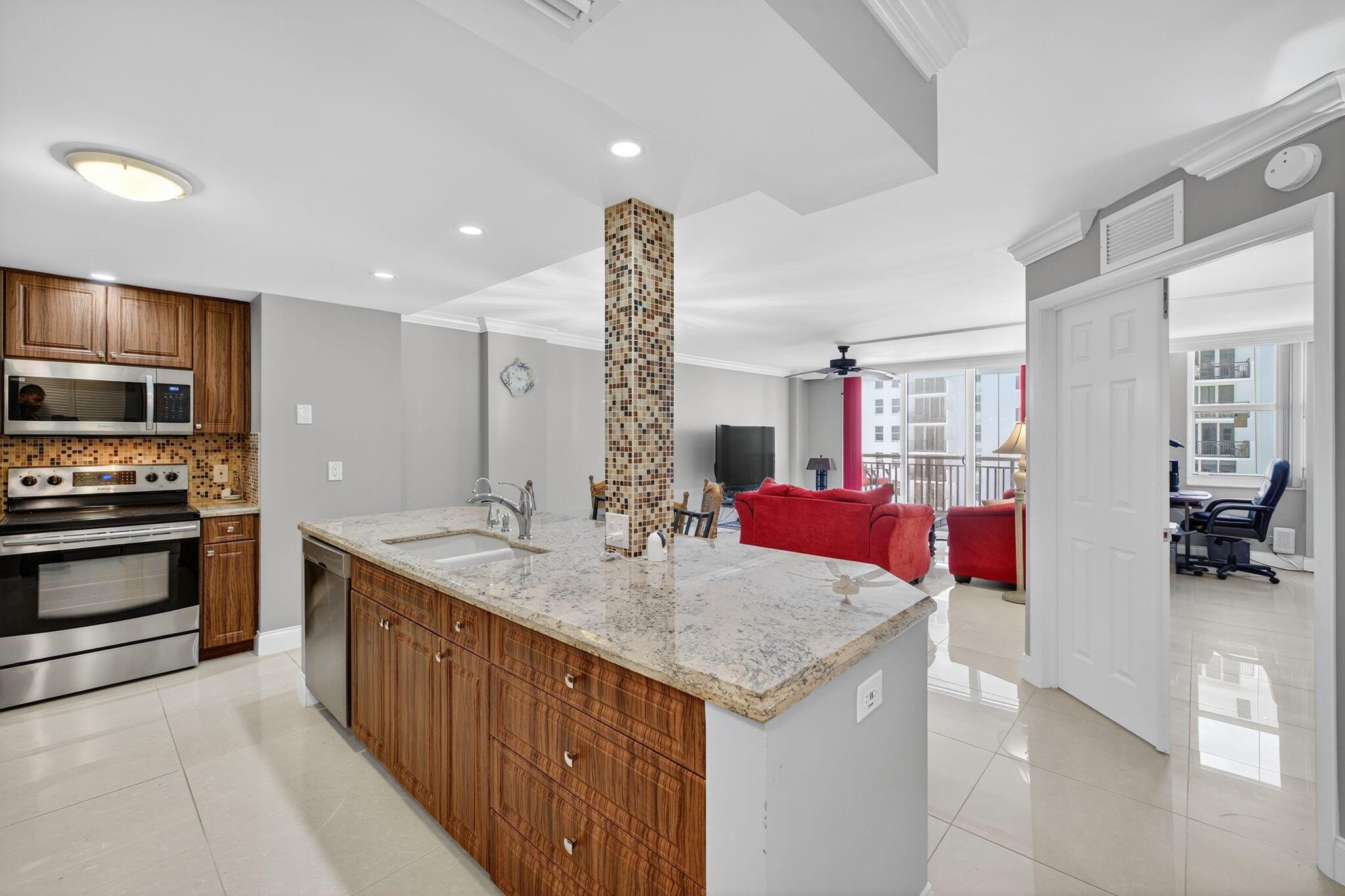 OPAL TOWERS CONDO - Residential