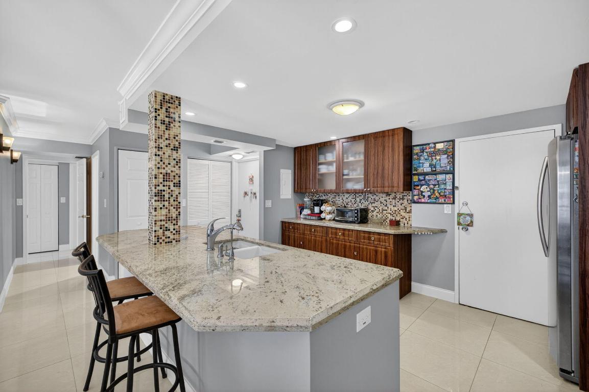 OPAL TOWERS CONDO - Residential