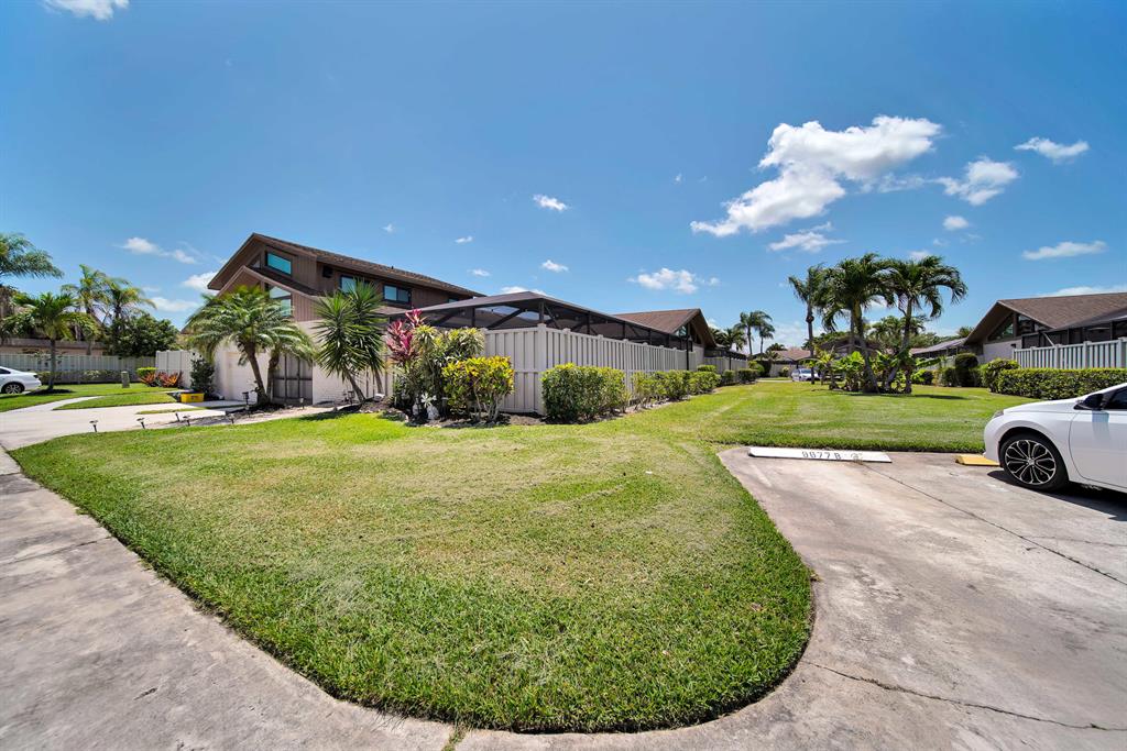 BOCA GARDENS - Residential