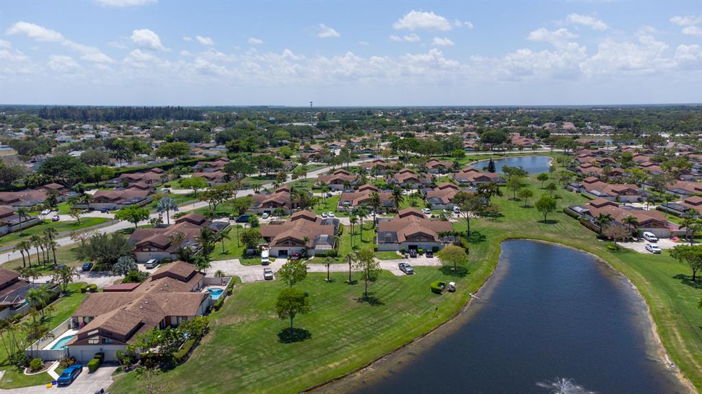 BOCA GARDENS - Residential