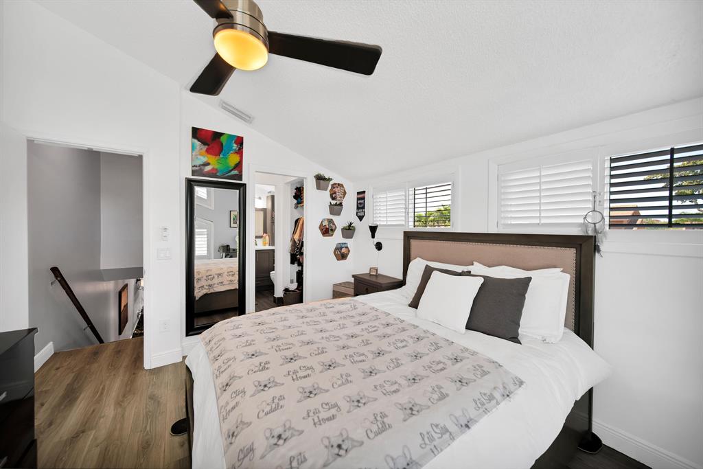 BOCA GARDENS - Residential