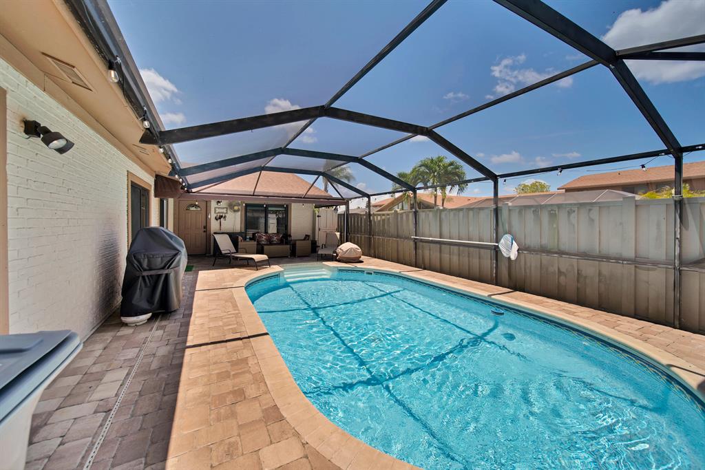 BOCA GARDENS - Residential