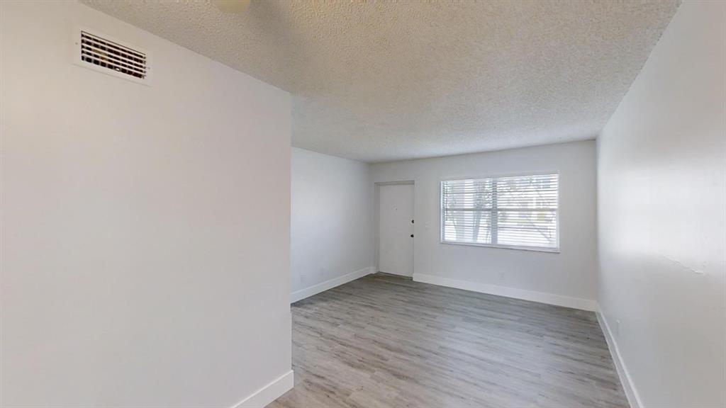 ROYAL PARK GARDENS - Residential Lease
