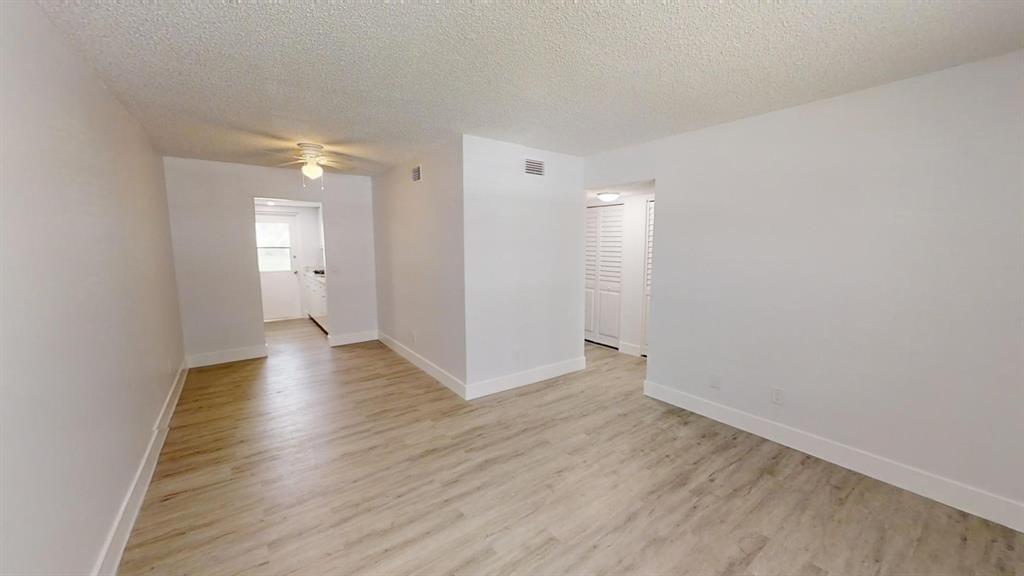 ROYAL PARK GARDENS - Residential Lease