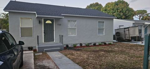 725 Nathan Hale Road West Palm Beach FL 33405