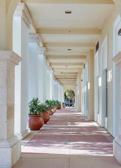 610 CLEMATIS CONDO - Residential