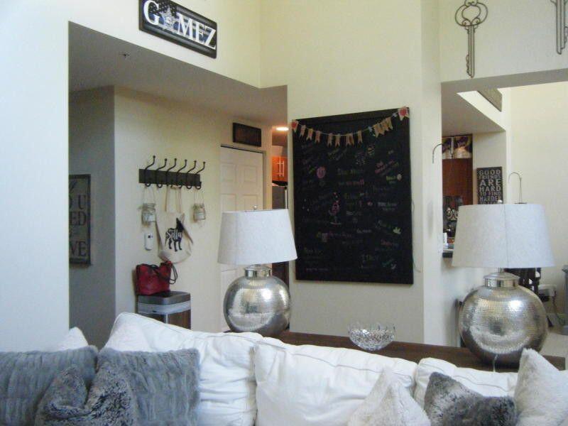 610 CLEMATIS CONDO - Residential