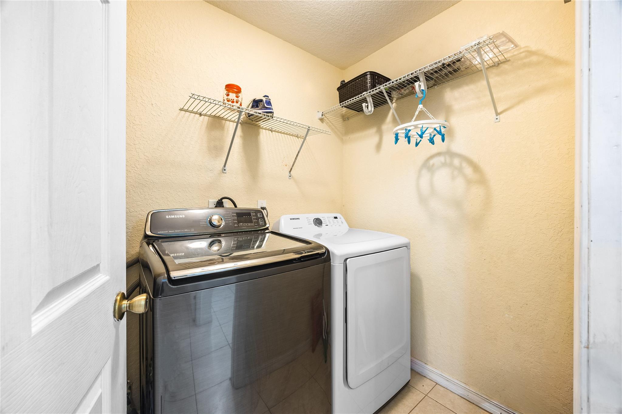 Sunshine Villas First Add - Residential