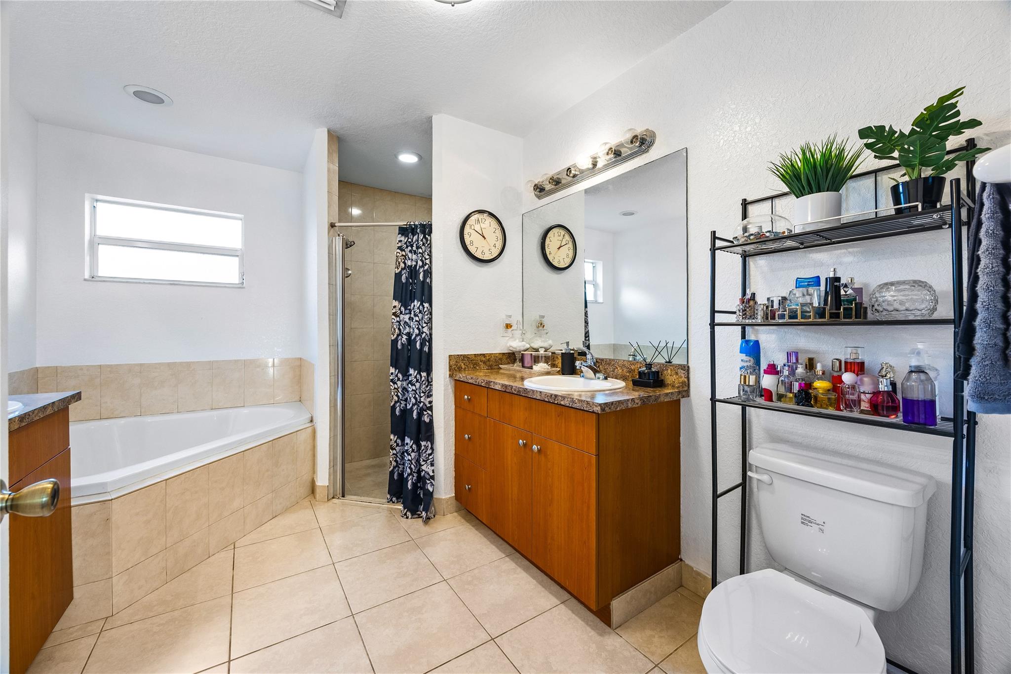 Sunshine Villas First Add - Residential