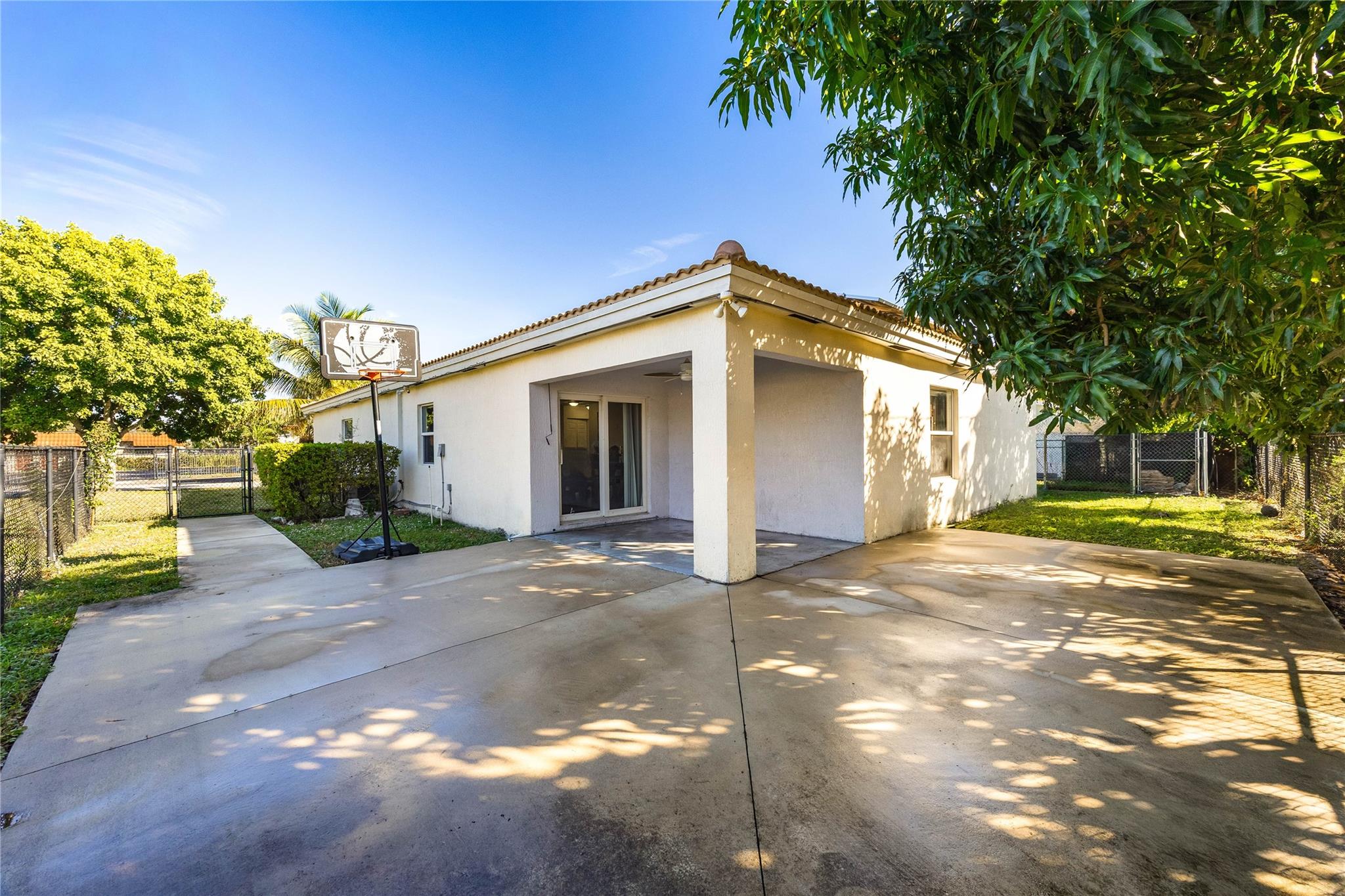 Sunshine Villas First Add - Residential